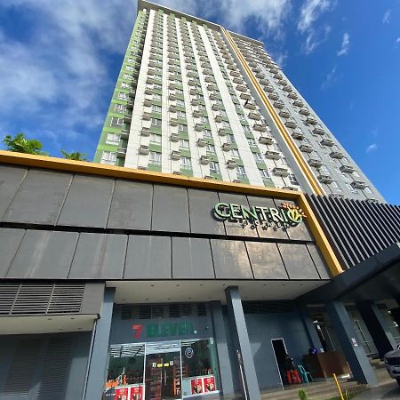 Compact Studio Unit @ Centrio Tower Кагаян де Оро Екстериор снимка